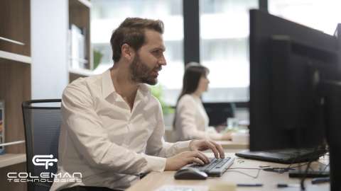 Reinforcements, Not Replacements: Co-Managed IT for Greater Vancouver Firms With Internal IT